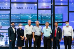 รูปหมู่หลัก (ไว้บนสุด)