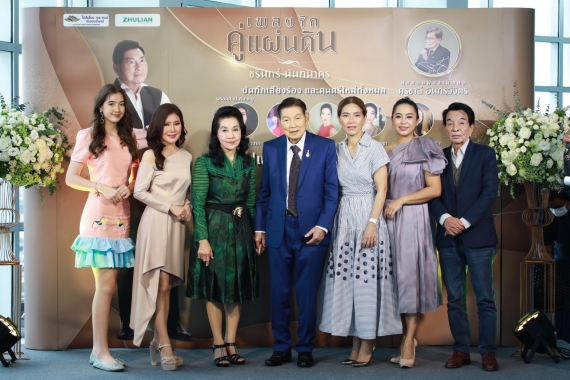 LINE_ALBUM_220929_15