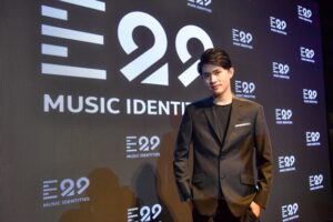 คุณแบงค์ ชินดนัย ภูวกุล ผู้บริหารค่าย 01