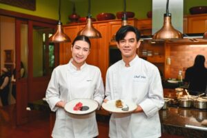2. เชฟแพม-เชฟมอส ร่วมรังสรรค์เมนูครั้งแรก