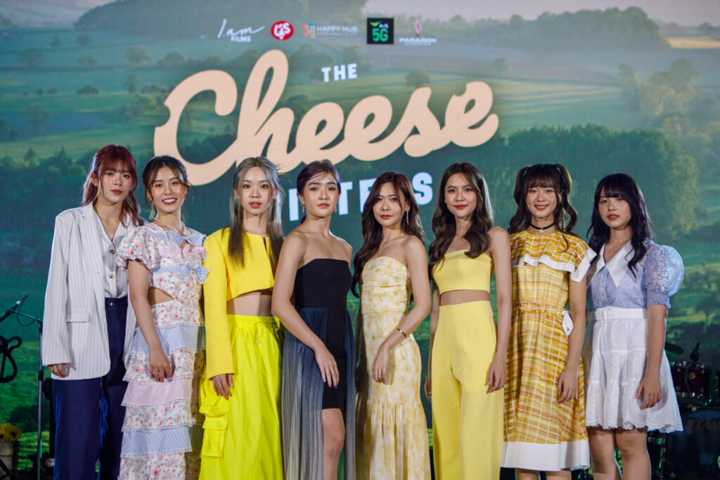 8-นักแสดงนำ-The-Cheese-Sisters