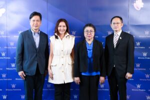 นายชูวิทย์ - นางนพรัตน์ - ดร.จิตติ์พร และ ดร.ว