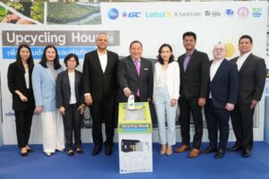 ภาพหมู่ผู้บริหารและรมต. (1)