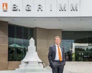 มร.ฮาราลด์ ลิงค์ ประธาน บี.กริม 2