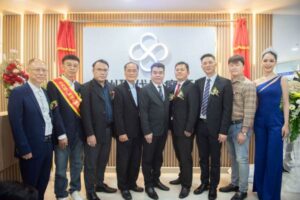 batch_ภาพหมู่ 2