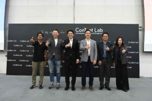 7DED466A-FF60-4636-AF60-C391F292B667