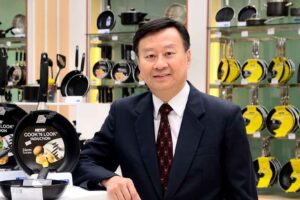 คุณโจเซฟเคซี โล_ กรรมการและผู้จัดการทั่วไป (3)