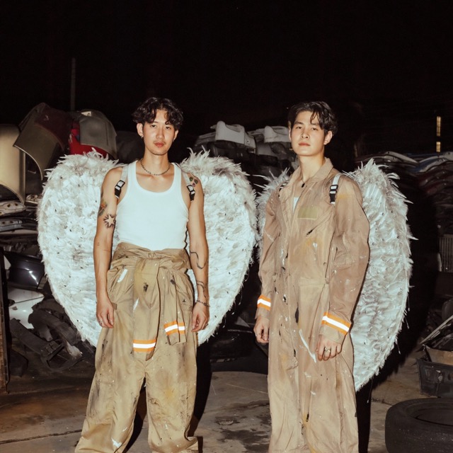 B1591599-6FEB-4B45-9755-3C7103A7F58C