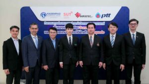 เกษมราษฎร์ รับมอบอุปกรณ์ทางการแพทย์