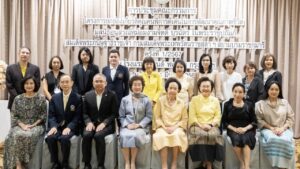 รางวัลหม่อมบุรฉัตร