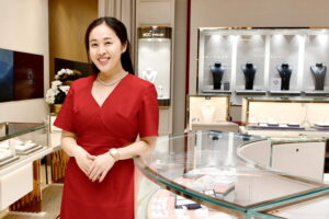 นางสาวปัญจรัตน์ ทรัพย์หิรัญกุล -02