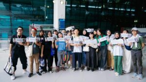 ผู้กำกับหลานม่า บุกอินโดนีเซีย ปก