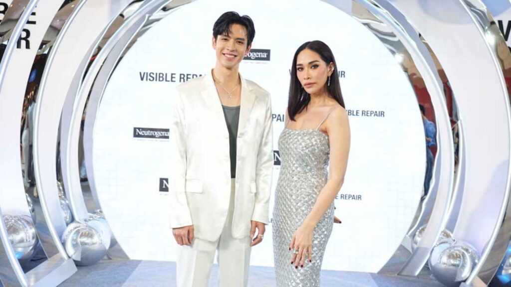 พลอย-ฟิล์ม แชร์ทริคดูแลผิว ปก