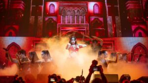 กระแตเปลี่ยนสนามสกุลครั้งแรก ปก