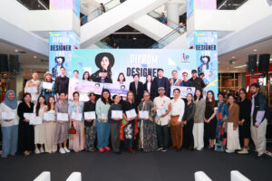 ร่วมถ่ายภาพหมู่_0