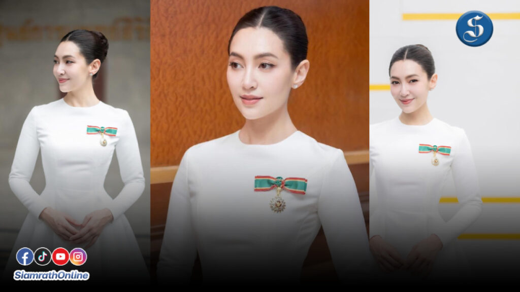 เบลล่า (1)