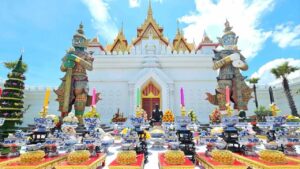 ท้าวเวสสุวรรณ เลเจนต์สยาม