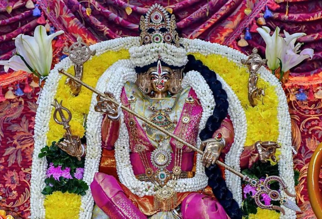 พระศรีมหาอุมาเทวี นวราตรี