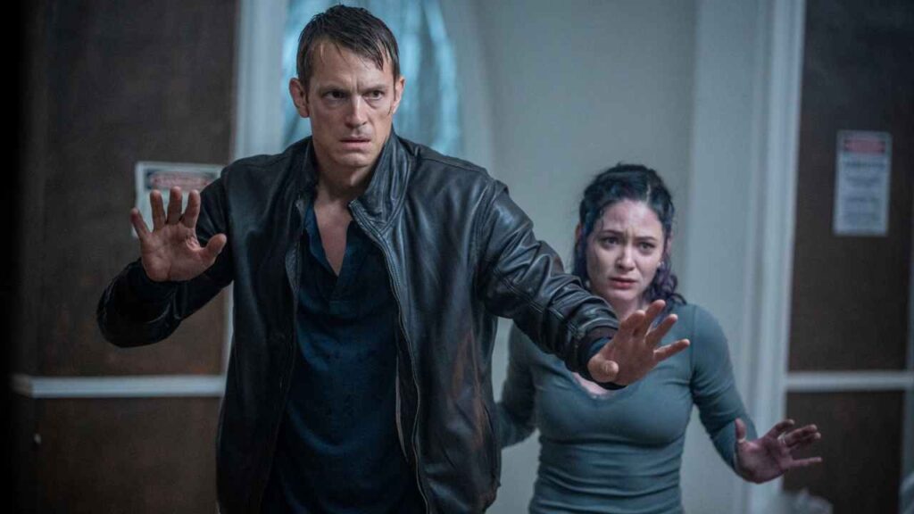 the silent hour_still05