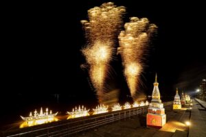 เทศกาลไหลเรือไฟ