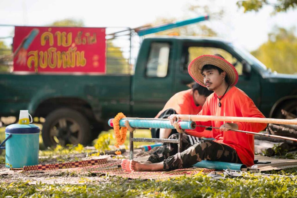 เน็ค นฤพล  ส่งซิงเกิ้ลใหม่ ให้เจ้าสุขีหมั่น ปก