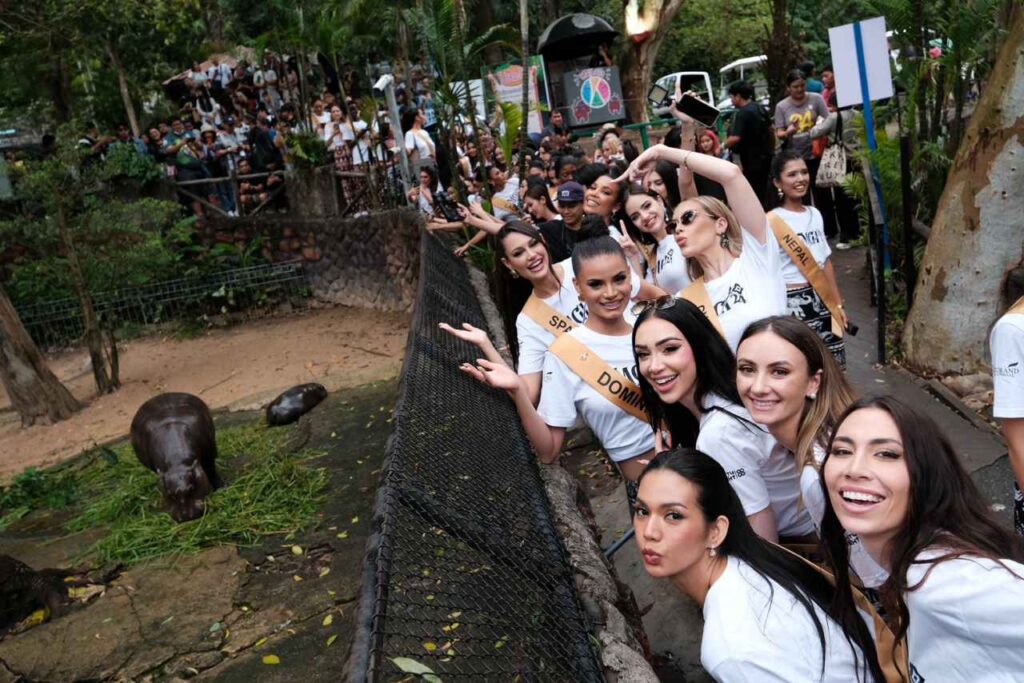 ใกล้ชิดเซเลปสุดๆ