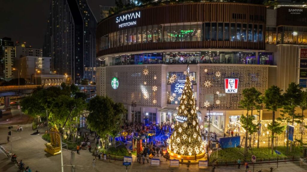 Samyan Mitrtown Light Up X’mas Tree