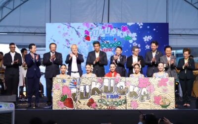 batch_4.ภาพหมู่บนเวที1_0