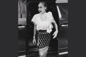 เจ๊อี๊ดสบู่สัปปะรด ปก