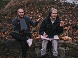 BRING HER ꓘƆAꓭ (3)