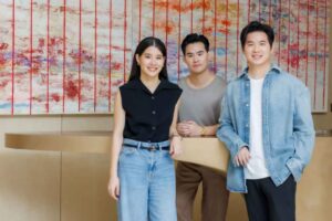 3 พี่น้องกอบกุลสุวรรณ เปิด KAYAKI