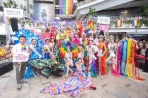 batch_สีสันขบวนพาเหรด_6