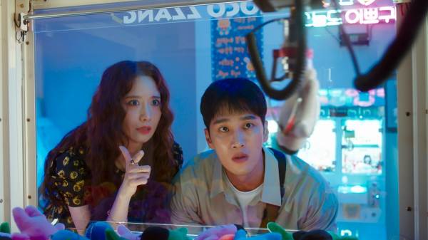 batch_Pretty Crazy_Still_05