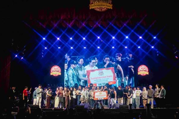 คอนเสิร์ต ช่วยผู้ประสบภัยน้ำท่วม-ชายแดน (11)