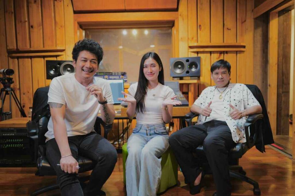 สร้างเรื่องเล่าใหม่ (2)