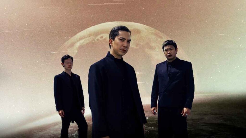 1.PR Slot Machine cover