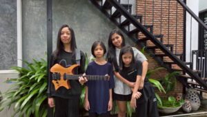 THE POWER BAND 68 (7)