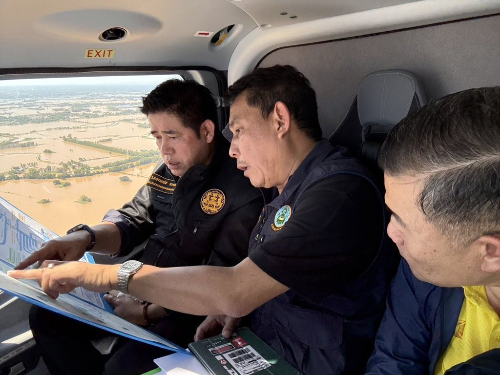 สุริยพล ตรวจพื้นที่