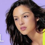 Olivia Rodrigo เซอร์ไพรส์เพลงใหม่ “begged” ในรายการ Saturday Night Live