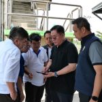 ชลบุรีห้ามประมาท! “รองฯฐนันดร์” ลงพื้นที่เช็กคลองพานทอง เตรียมรับฝนระลอกใหม่