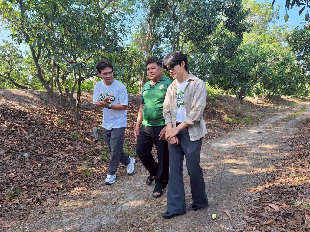 LINE_ALBUM_มะม่วง บางคล้า_260408_10